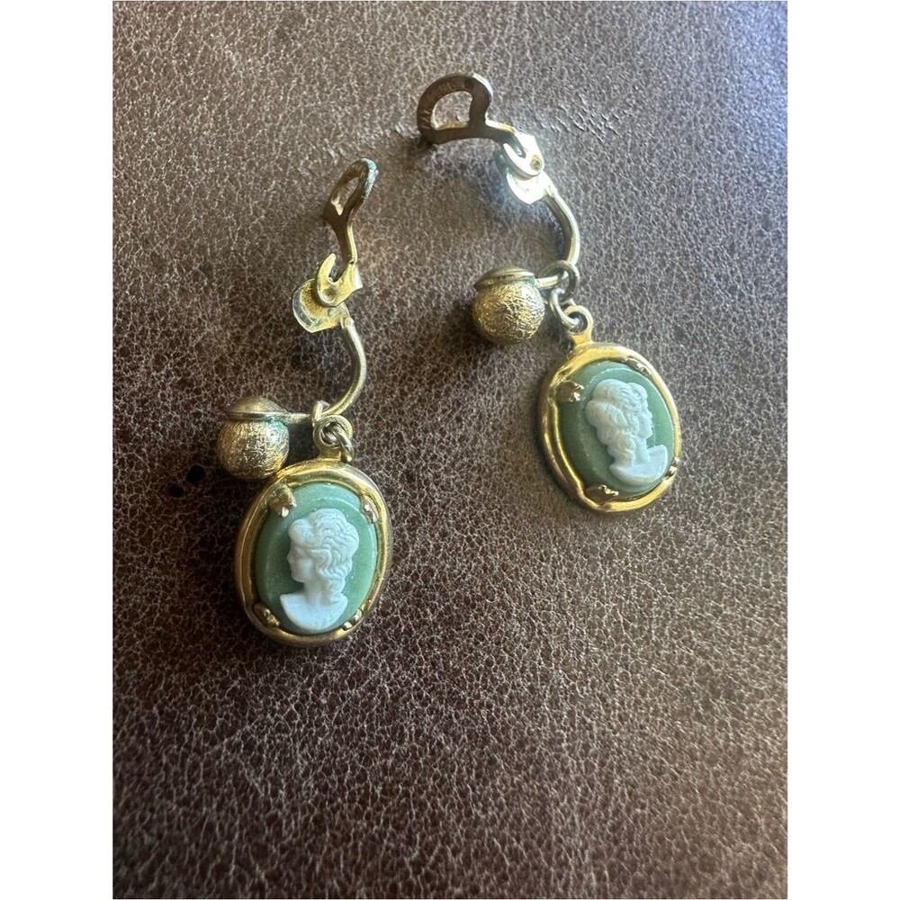 Vintage-Inspired Green Cameo Drop Clip On Earrings